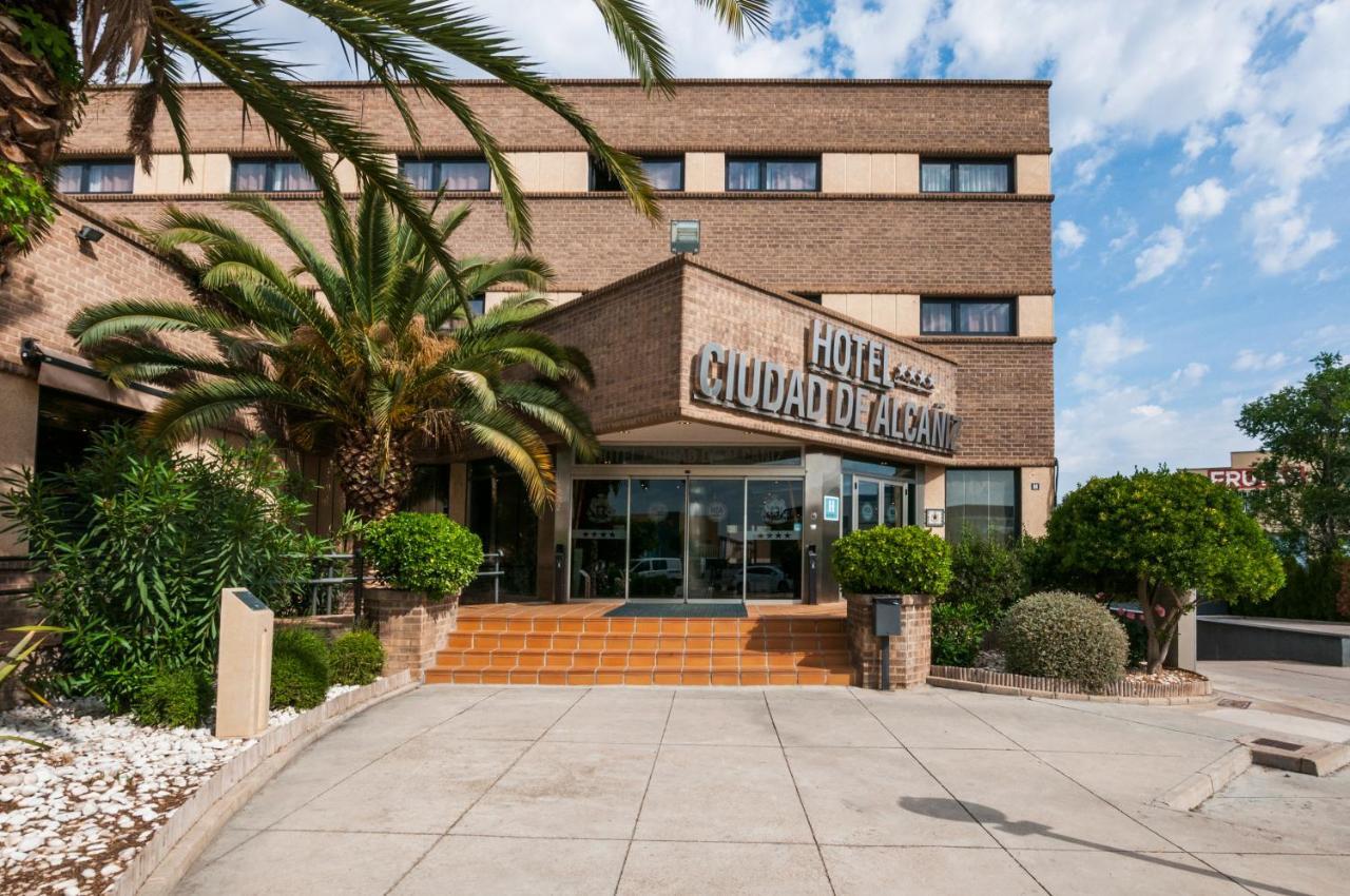 Ciudad De Hotel 4*