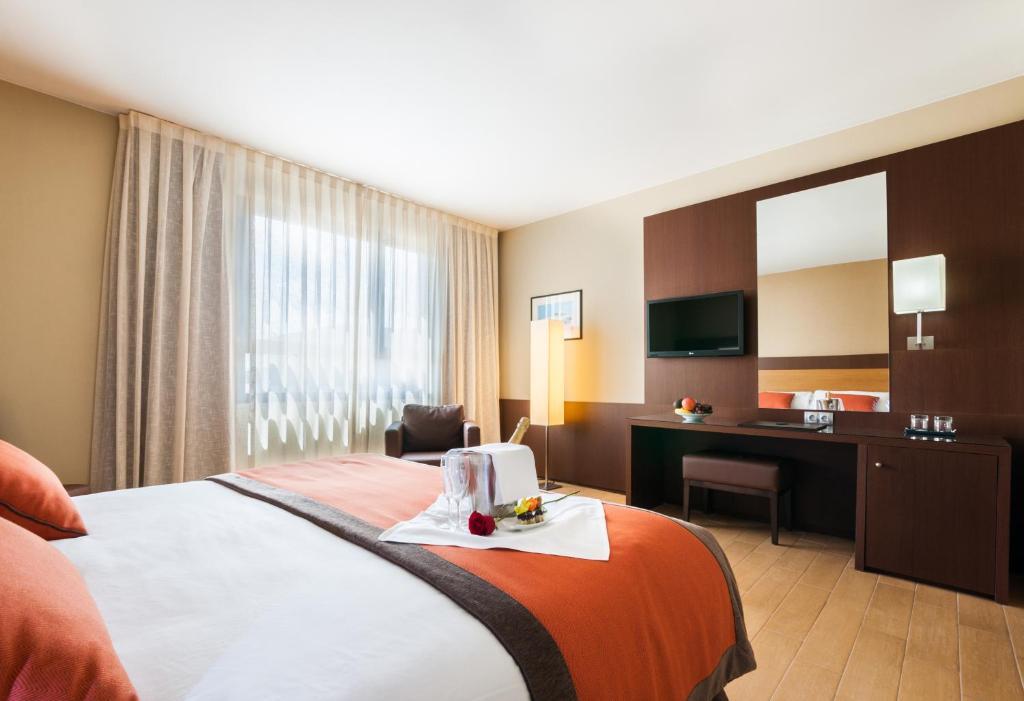 Hotel Ciudad De 4*